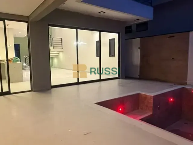Casa 4 quartos e 4 banheiros, à venda, no bairro Condomínio Residencial Mantiqueira em São José dos Campos