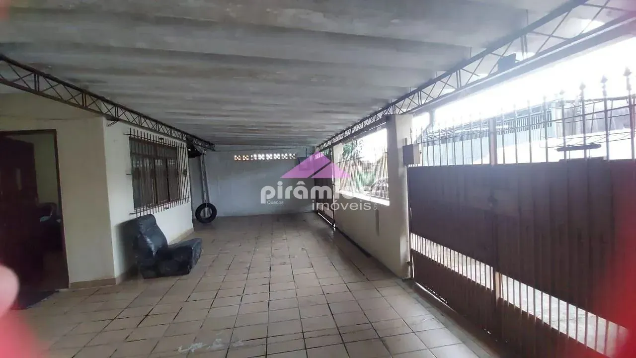 Casa, 2 quartos, 192 m² - Foto 1