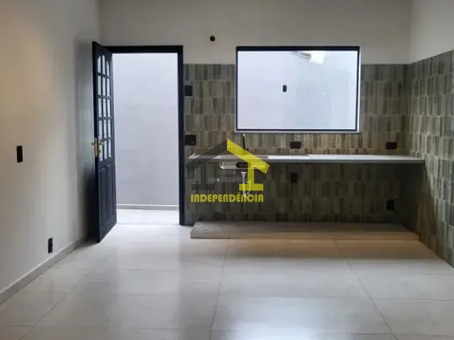 Casa com 142m² 3 quartos e 1 banheiro, à venda, no bairro Jardim Santa Filomena em Itatiba