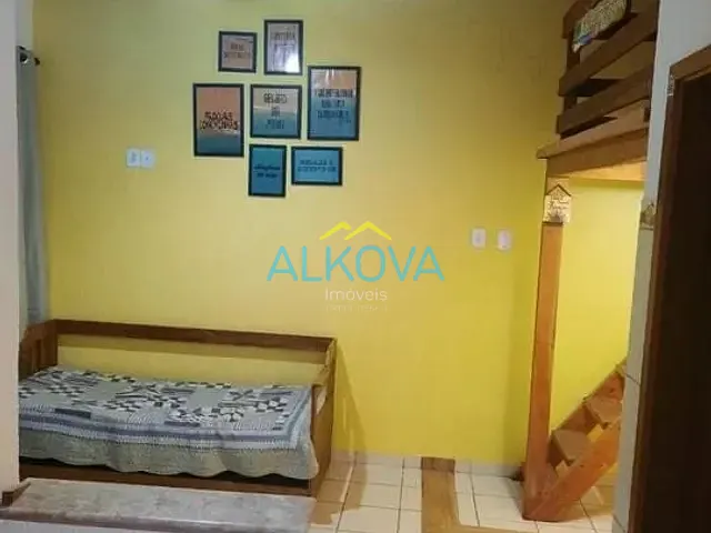 Casa com 40m² 1 quarto e 1 banheiro, à venda, no bairro Martim de Sá em Caraguatatuba