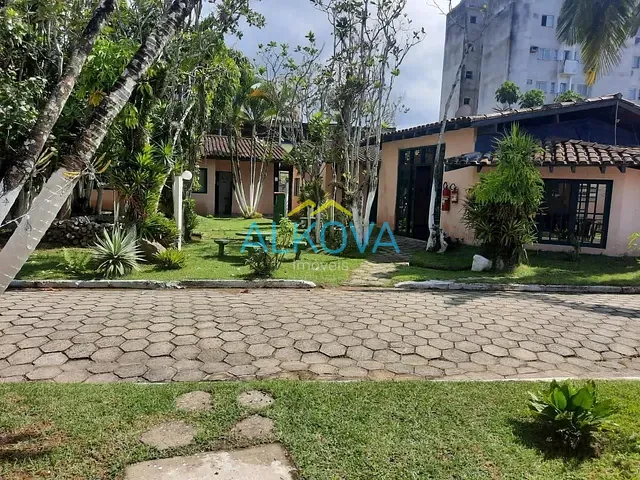 Casa com 40m² 1 quarto e 1 banheiro, à venda, no bairro Martim de Sá em Caraguatatuba