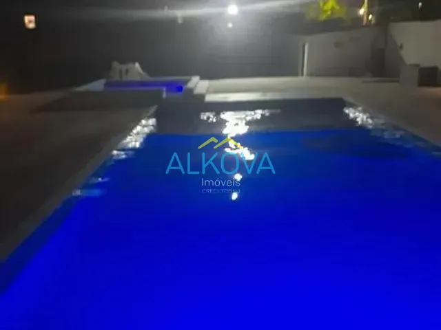Casa com 40m² 1 quarto e 1 banheiro, à venda, no bairro Martim de Sá em Caraguatatuba