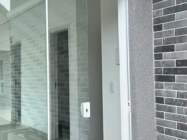 Casa 3 quartos e 3 banheiros, à venda, no bairro Praia Grande em Matinhos