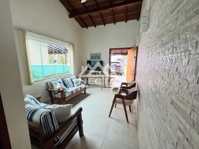 Casa com 549m² 3 quartos e 2 banheiros, à venda, no bairro Enseada em São Sebastião