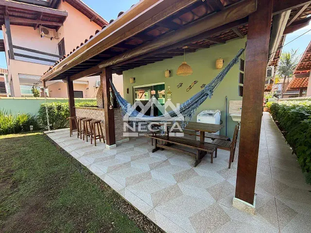 Casa com 549m² 3 quartos e 2 banheiros, à venda, no bairro Enseada em São Sebastião
