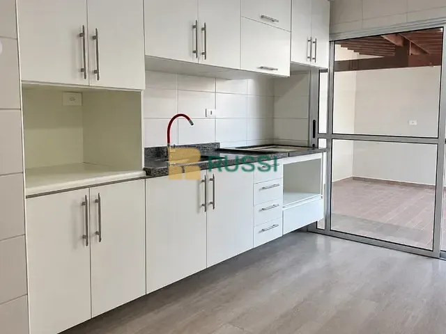 Casa com 140m² 2 quartos e 2 banheiros, à venda, no bairro Villa Branca em Jacareí