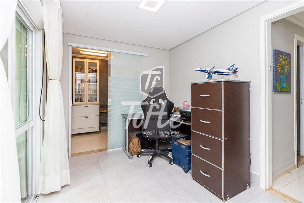 Casa à venda com 3 quartos, 180m² - Foto 4