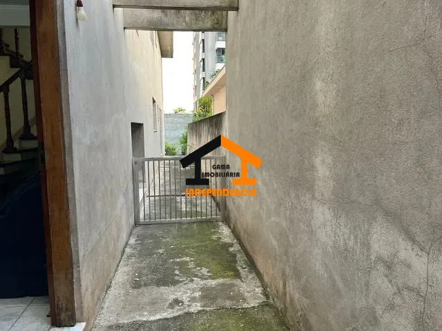 Casa com 210m² 4 quartos e 3 banheiros, à venda, no bairro Vila Yara em Osasco