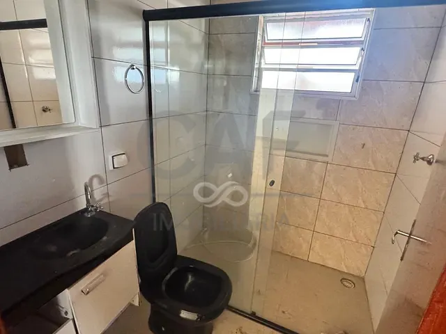 Casa com 500m² 2 quartos e 2 banheiros, para alugar, no bairro Chácaras Recreio Campestre em Santo Antônio de Posse