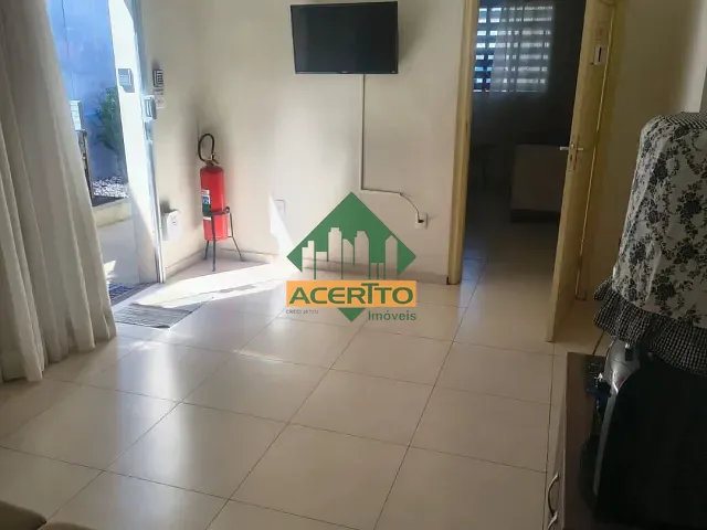 Casa à venda ou para alugar, no bairro Vila Mendonça em Araçatuba