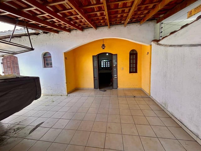 Casa com 144m² 2 quartos e 2 banheiros, à venda, no bairro Centro em Bertioga