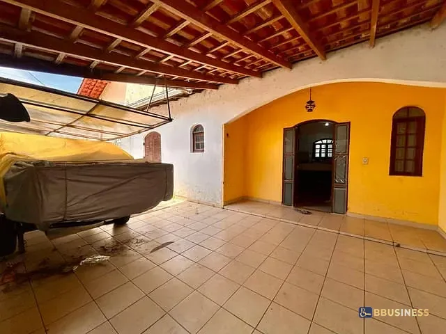 Casa com 144m² 2 quartos e 2 banheiros, à venda, no bairro Centro em Bertioga