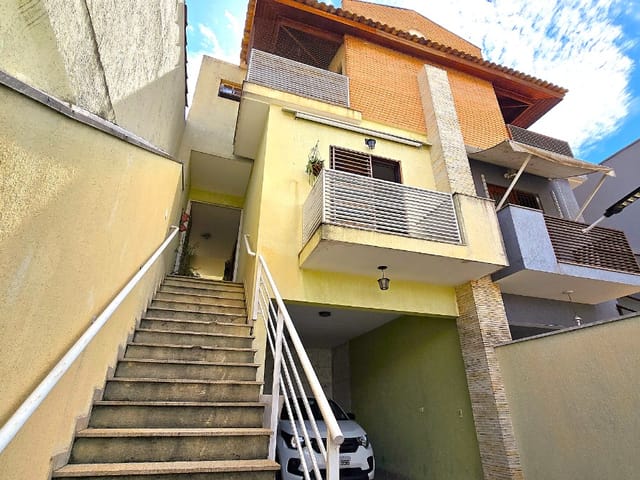 Foto do Casa - Casa para venda em Vila Romana com 4 quartos, sendo 3 suítes , 210m² | Correteria Imóveis