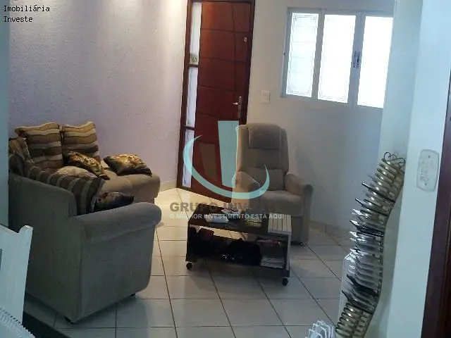 Casa com 260m² 2 quartos e 1 banheiro, à venda, no bairro JARDIM AMÉRICA em ARARAQUARA