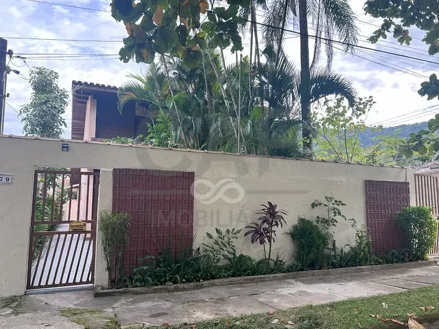 Casa com 336m² 4 quartos e 4 banheiros, à venda, no bairro Barequeçaba em São Sebastião