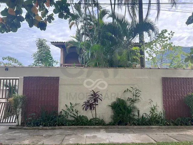Casa com 336m² 4 quartos e 4 banheiros, à venda, no bairro Barequeçaba em São Sebastião