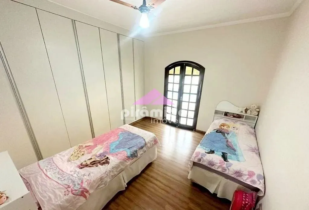 Casa, 4 quartos, 280 m² - Foto 20