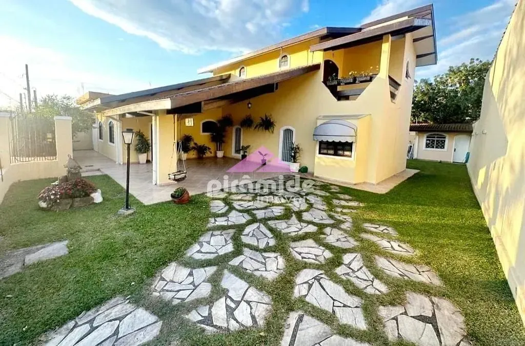 Casa, 4 quartos, 280 m² - Foto 1