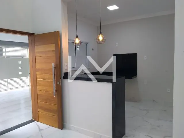 Casa com 150m² 3 quartos e 2 banheiros, à venda, no bairro Jardim Bom Sucesso em Indaiatuba
