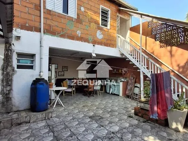 Casa com 285m² 4 quartos e 4 banheiros, à venda, no bairro Jardim Do Lago em Sao Paulo