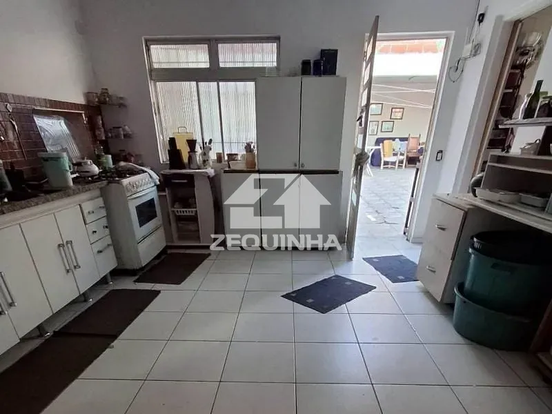 Casa, 4 quartos, 10 m² - Foto 13