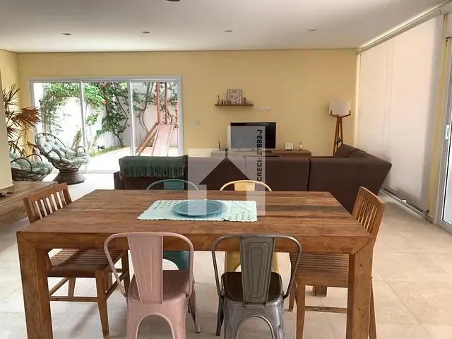 Casa com 1018m² 3 quartos e 2 banheiros, à venda, no bairro Chácaras de Recreio da Fazenda Estância São Paulo em Jarinu