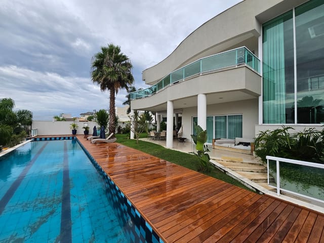 Casa com 940m² 5 quartos e 5 banheiros, à venda, no bairro Condomínio Residencial Jaguary em São José dos Campos