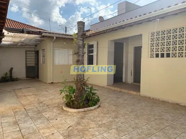 Casa com 434m², à venda, no bairro Centro em Rio Claro