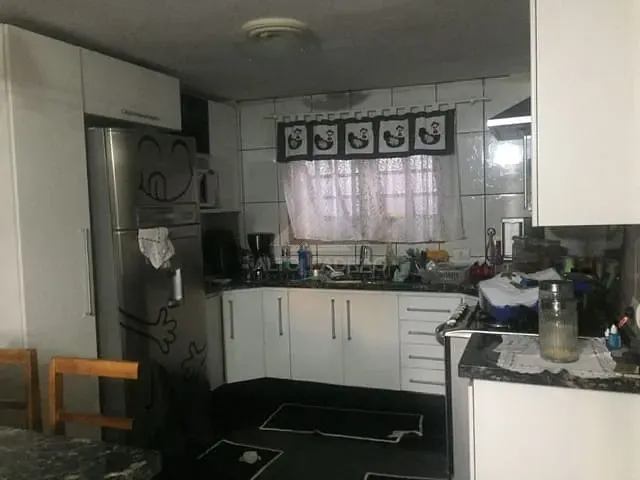 Casa com 270m² 4 quartos e 3 banheiros, à venda, no bairro Vila Guarani em Mauá