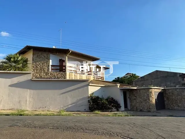 Casa com 788m² 6 quartos e 6 banheiros, à venda, no bairro Jardim Chapadão em Campinas