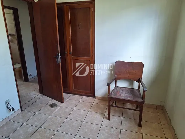 Casa 3 quartos e 2 banheiros, à venda, no bairro Estados Unidos em Uberaba
