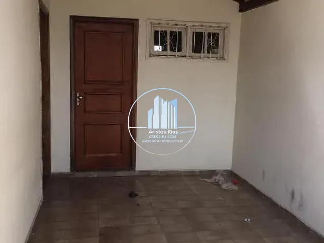 Casa com 90m² 3 quartos e 1 banheiro, à venda, no bairro Jardim Olímpico em Pouso Alegre