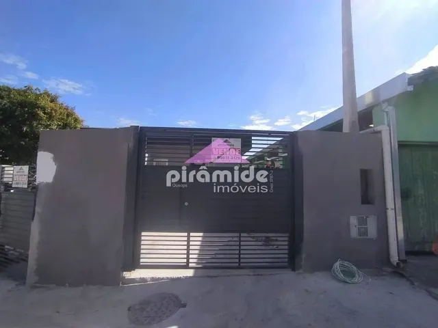 Casa com 140m² 3 quartos e 2 banheiros, à venda, no bairro Jardim São Leopoldo em São José Dos Campos