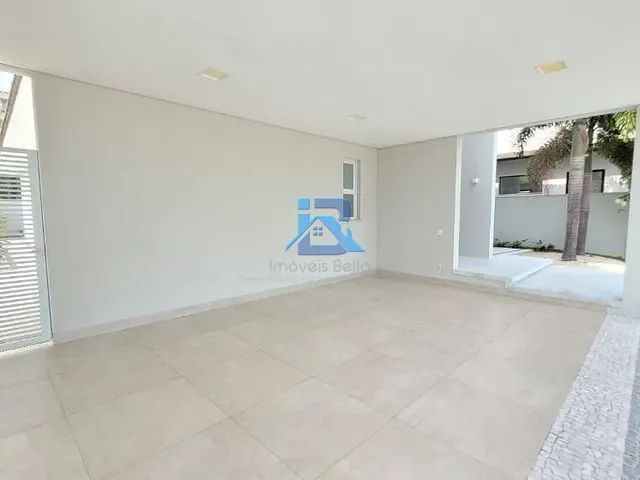 Casa com 510m² 4 quartos e 1 banheiro, à venda, no bairro Reserva Santa Rosa em Itatiba