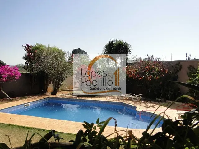 Casa com 810m² 3 quartos e 4 banheiros, à venda, no bairro Vila Santista em Atibaia