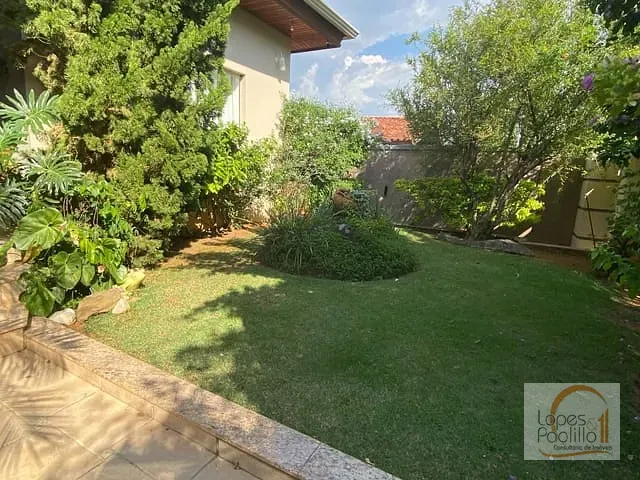 Casa com 810m² 3 quartos e 4 banheiros, à venda, no bairro Vila Santista em Atibaia