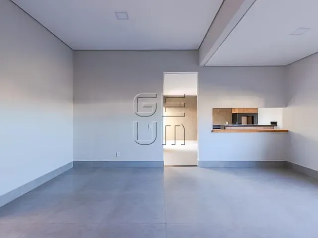 Casa 3 quartos e 2 banheiros, à venda, no bairro Marumbi em Londrina