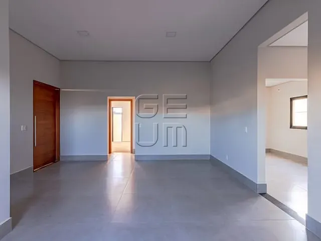 Casa 3 quartos e 2 banheiros, à venda, no bairro Marumbi em Londrina