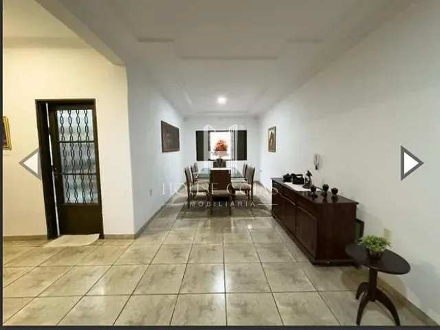 Casa 4 quartos e 7 banheiros, à venda, no bairro Setor Jaó em Goiânia