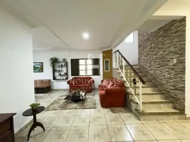 Casa 4 quartos e 7 banheiros, à venda, no bairro Setor Jaó em Goiânia