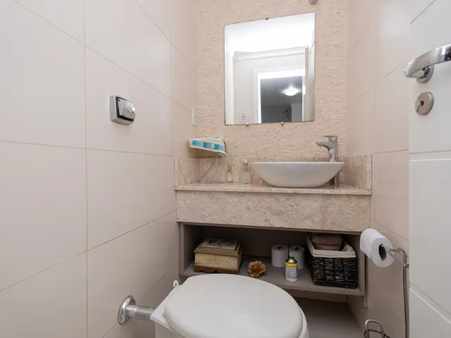 Casa 3 quartos e 5 banheiros, à venda, no bairro São Gonçalo em Pelotas