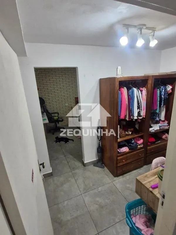 Casa, 3 quartos, 141 m² - Foto 9