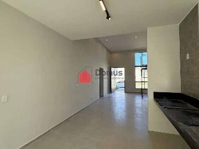 Casa com 264m² 3 quartos e 1 banheiro, à venda, no bairro Vila Nossa Senhora Auxiliadora em Tremembé