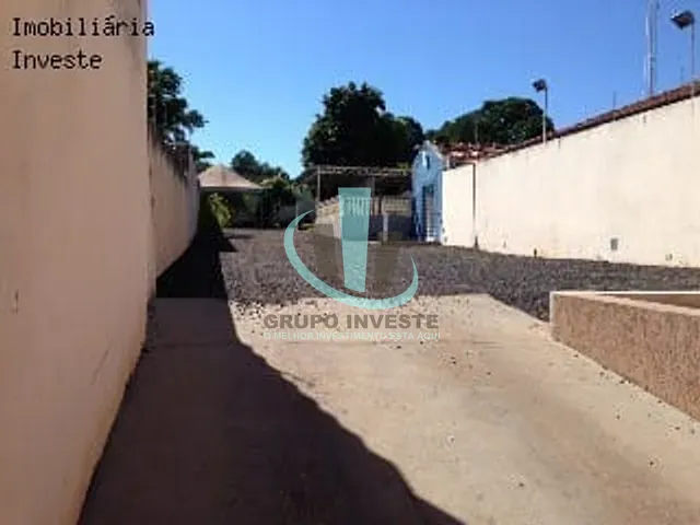Ponto com 15315m², à venda, no bairro Vila Melhado em Araraquara