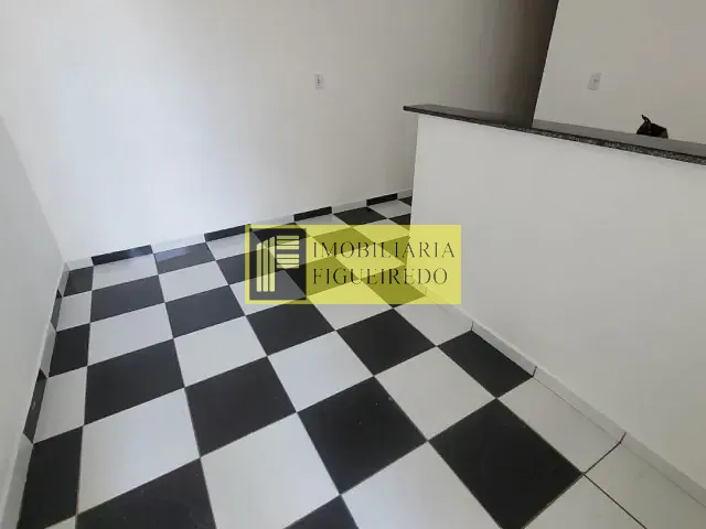 Casa com 45m² 1 quarto e 1 banheiro, para alugar, no bairro Residencial Nato Vetorasso em São José do Rio Preto