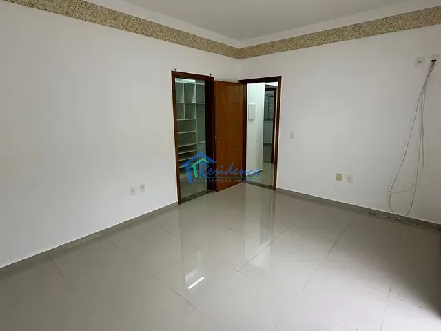 Casa com 360m² 5 quartos e 4 banheiros, à venda, no bairro Jardim Esplanada em Indaiatuba