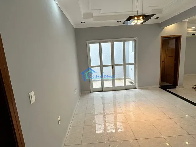 Casa com 360m² 5 quartos e 4 banheiros, à venda, no bairro Jardim Esplanada em Indaiatuba