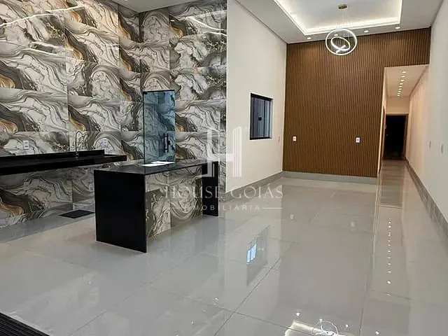 Casa com 135m² 3 quartos e 2 banheiros, à venda, no bairro Jardim Balneário Meia Ponte em Goiânia