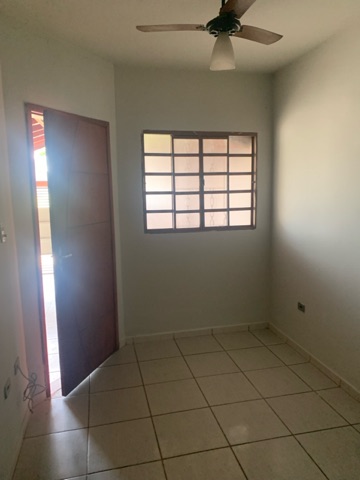 Casa com 150m² 2 quartos e 1 banheiro, à venda, no bairro Jardim Regina (Moreira César) em Pindamonhangaba