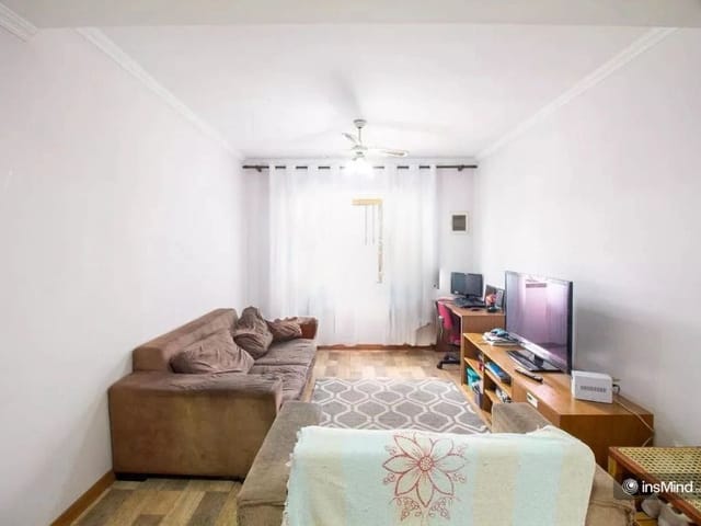Casa com 200m² 3 quartos e 2 banheiros, à venda, no bairro Jardim D'abril em Osasco